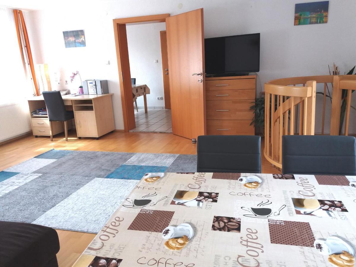 Linz Apartment Comfort-Size Bagian luar foto